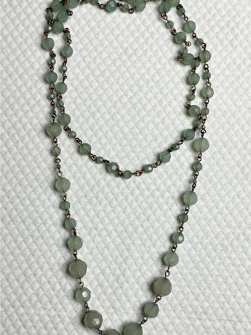 Vintage Art Deco Pale Green Faceted Gemstone Flapper Necklace